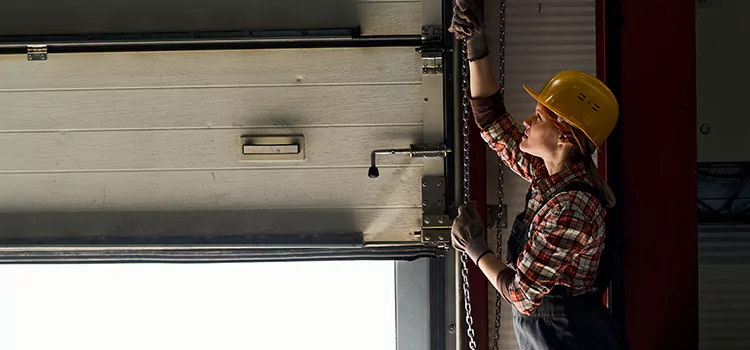 Addressing Common Garage Door Stoppage Issues in North Babylon, NY