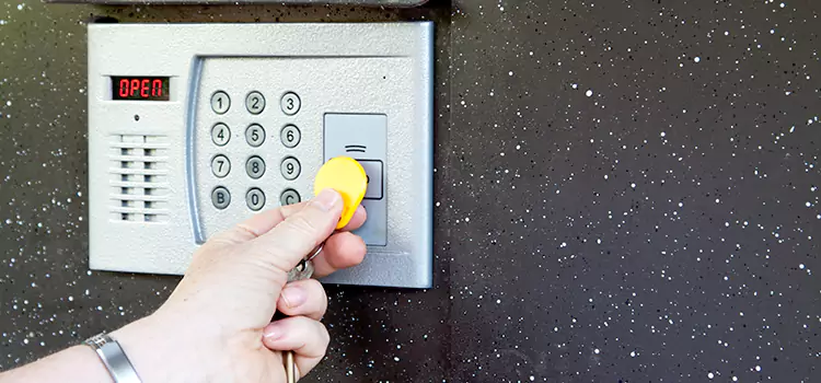 Electronic Door Lock Installation North Babylon